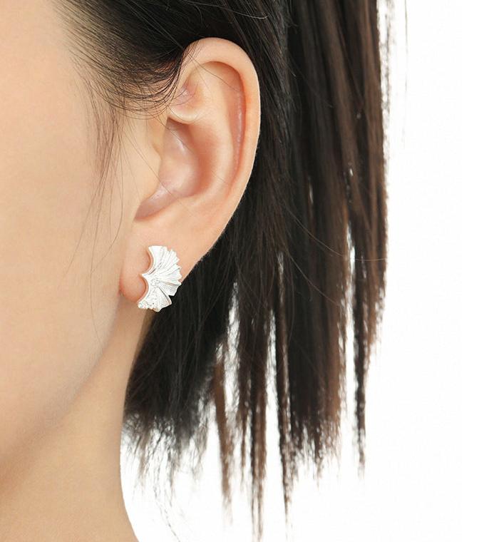 Ginkgo Biloba Stud Earrings