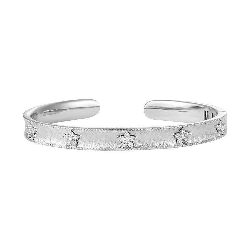 Star Diamond-inlaid Bracelet