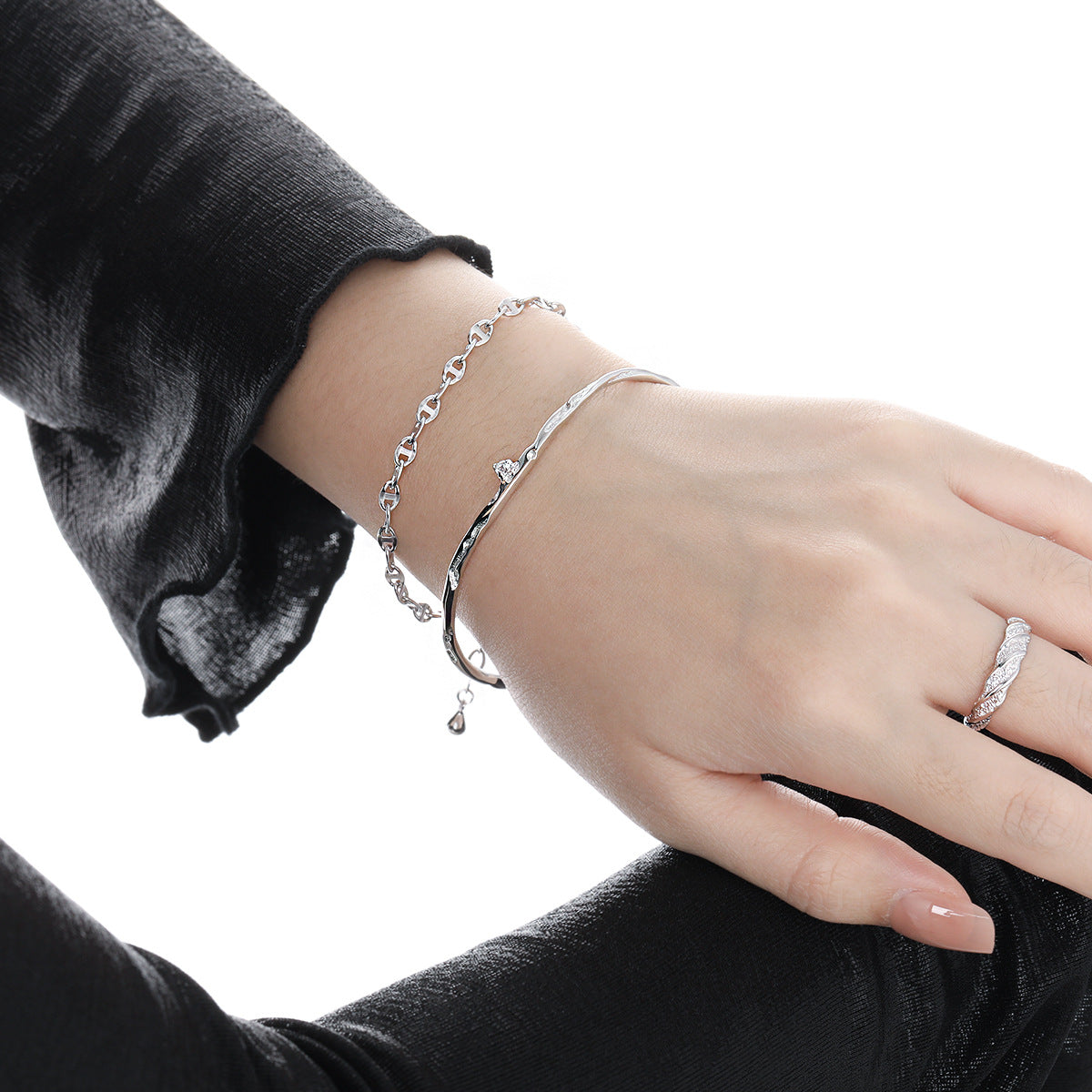 Single Diamond Thin Hoop Bracelet