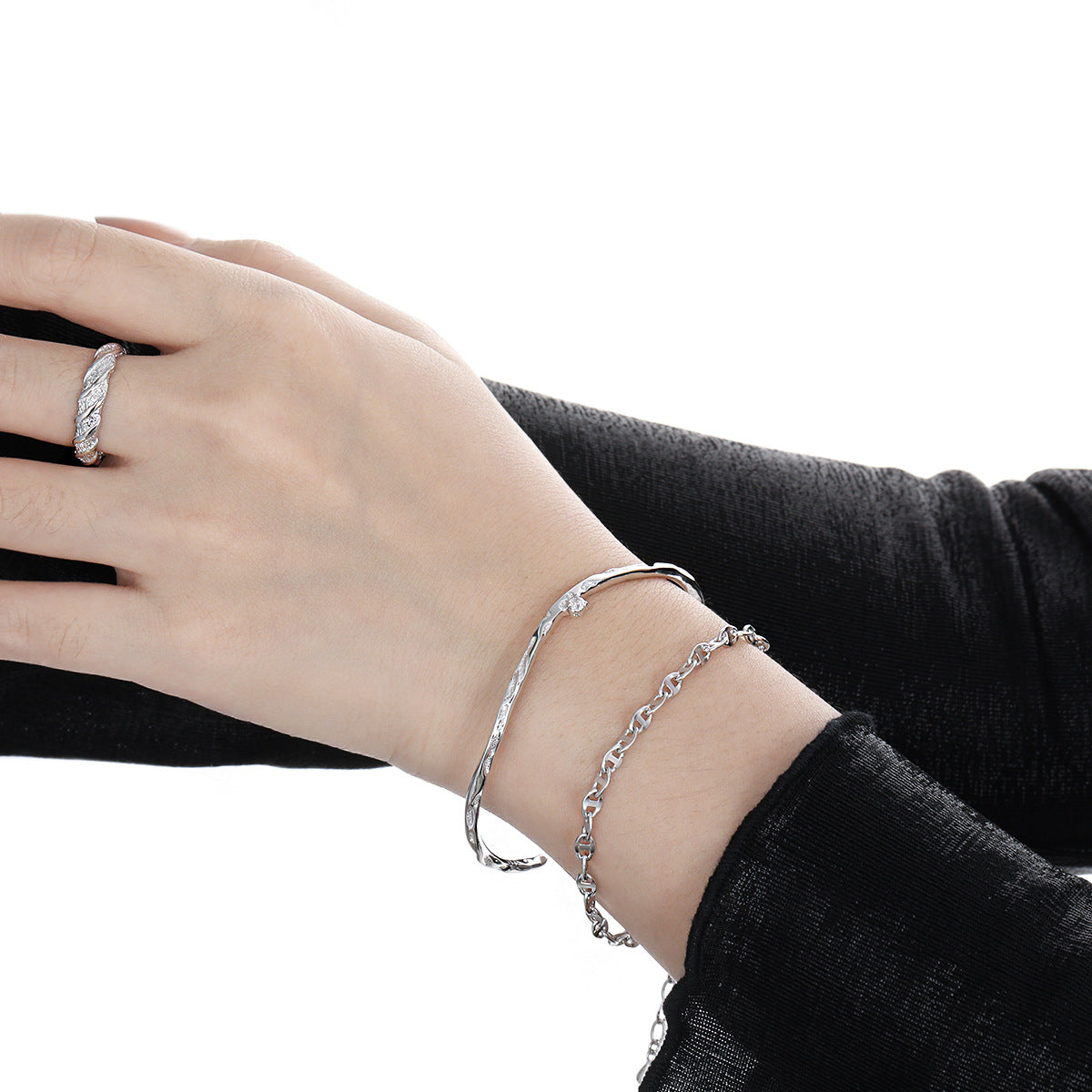 Single Diamond Thin Hoop Bracelet